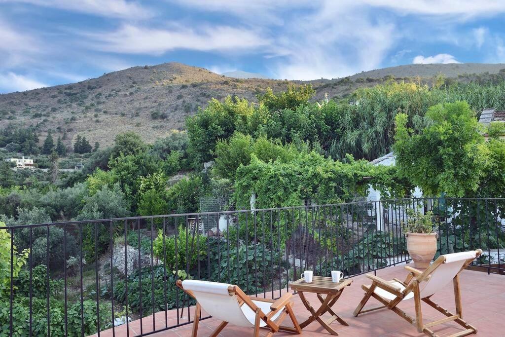 Villa Christini A Luxury Villa With Amazing Views Tzitzifes Екстер'єр фото