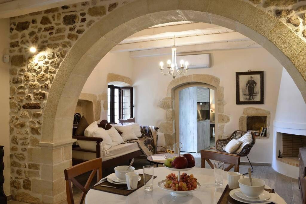 Villa Christini A Luxury Villa With Amazing Views Tzitzifes Екстер'єр фото