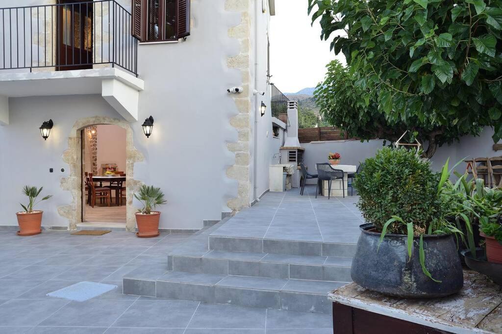 Villa Christini A Luxury Villa With Amazing Views Tzitzifes Екстер'єр фото